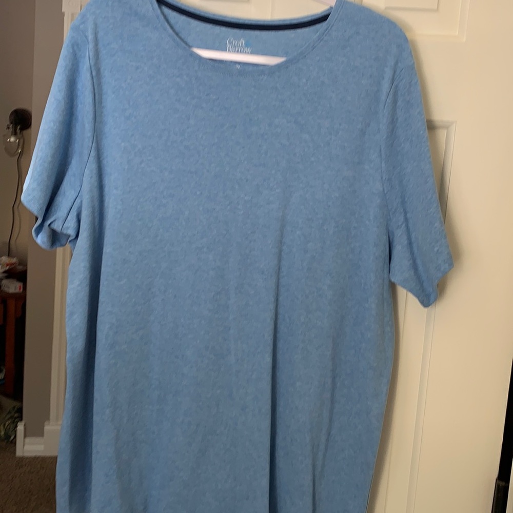 Women’s plus Croft & Barrow Classic Tee